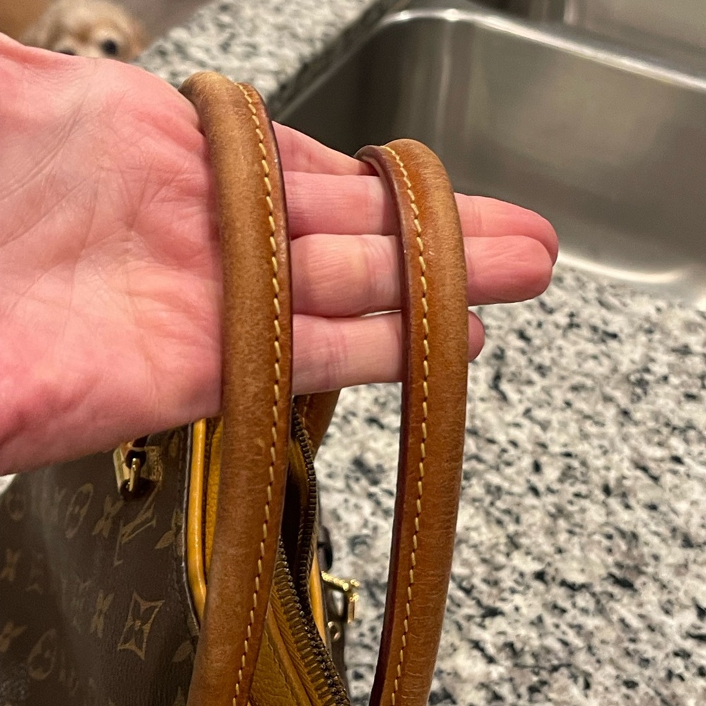 Louis Vuitton Monogram Shoulder Bag with Brown and Tan Accents - Picture 10 of 14